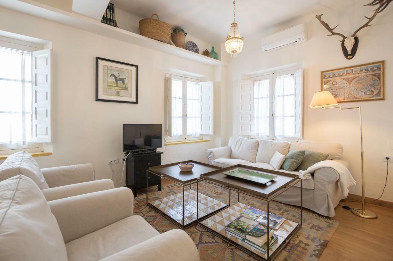 세비야 Champion Duplex Terrace And Garage Old Town 6 Pax 아파트 외부 사진
