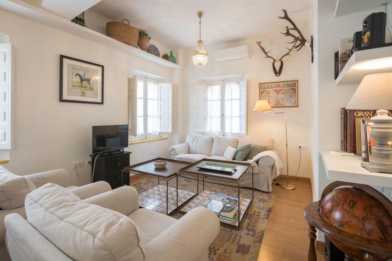 세비야 Champion Duplex Terrace And Garage Old Town 6 Pax 아파트 외부 사진